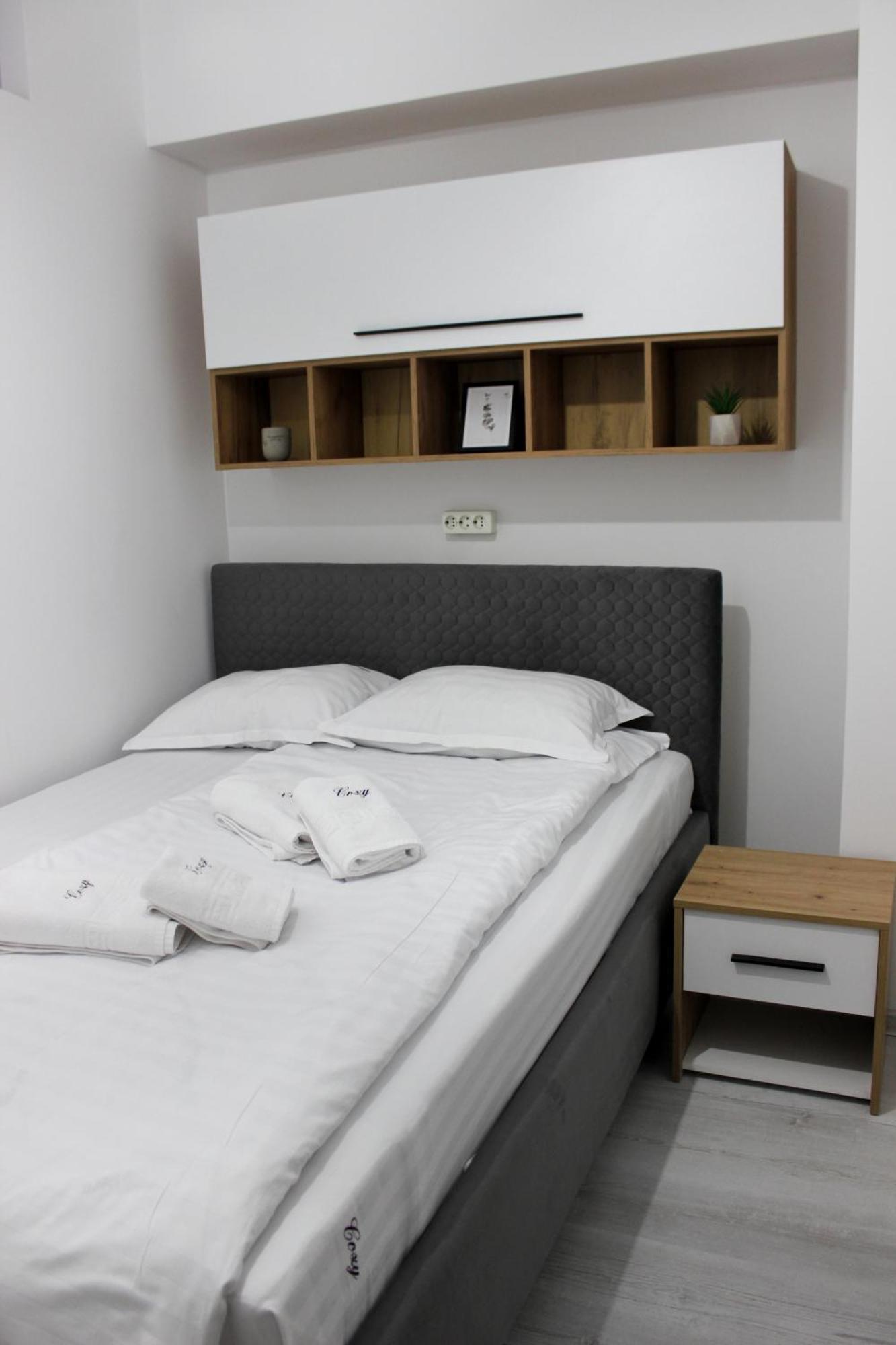 Cozy Apartments In Centre Of Suceava Near Kaufland And University Экстерьер фото